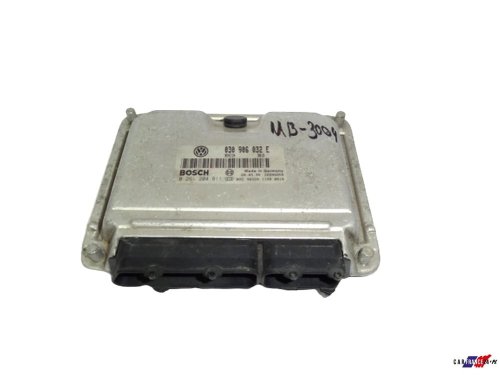 Calculateur, Ordinateur ECU 030906032E VW Neuf Origine