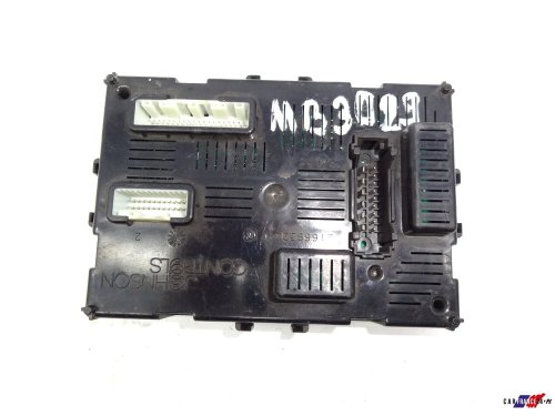 Calculateur Ecu 8200652284 28118774-7C Johnson Controls
