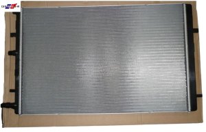 Radiateur Refroidissement Moteur 214109155R Nouvelle Original Renault 1.5 DCI