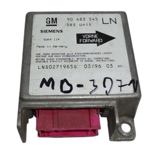 Calculateur  Opel 90483545 