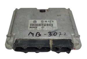 Calculateur 038906018GA  0281010170 Bosch