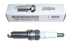 Bougie d'Allumage 9676288180 Citroen, Peugeot C1, C3, C4 Neuf Origine