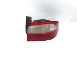 Feu Arrière sur Aile 82 00 002 474 Renault Laguna 2 Droite Neuf Origine