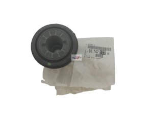Douille arrière droite 9674717780 Neuf OE PSA C4 Picasso