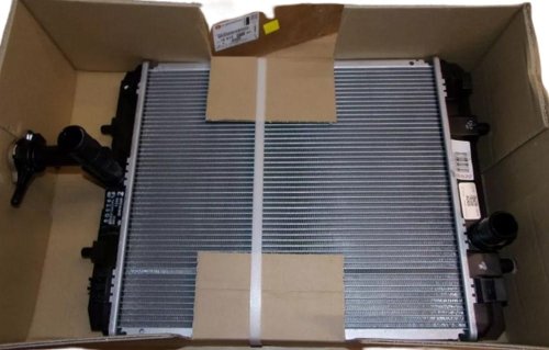Radiateur Eau 1.0 VTI 1691347380 Nouvelle Original Citroen Peugeot C1