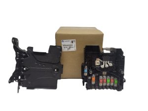 Controller Module Fuse 9822150080 Citroen Peugeot Toyota Original