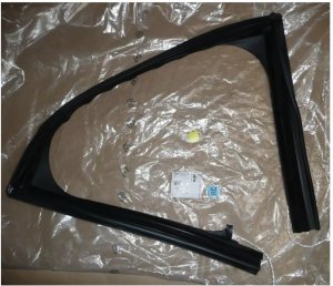 Joint Vitre De Portes Gauche 9300X8 Peugeot 3008 5008 Original  
