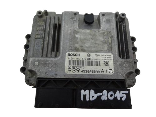 Calculateur Moteur ECU 0281013576 Ford Neuf Origine