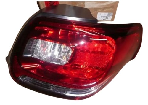 Lampe Arrière Droit Original 9676973380 Citroen DS3 