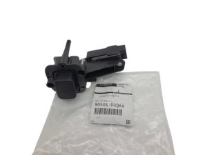 Serrure De Coffre/Hayon 9050500QAA  Trafic 2 Vivaro Original  