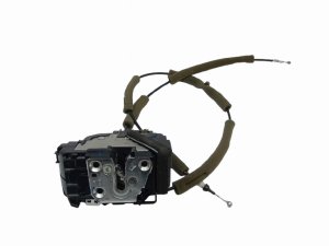 Serrure de porte avant droite Renault Koleos 2 805029702R