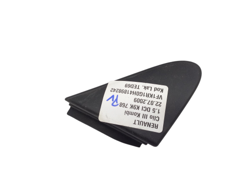 Garniture de garde-boue gauche 8200357709 Renault Clio 3