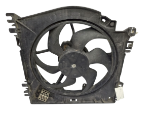 Ventilateur de radiateur 1.5 DCI 8200748439 Renault Clio 3