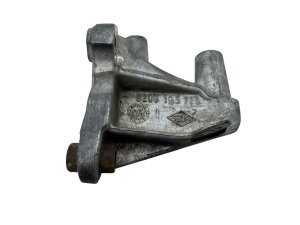 Support Moteur 1.9 DCI 8200193773 Renault Scenic II
