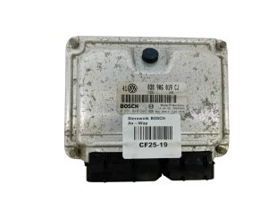 Calculateur ECU 038906019CJ 0281010302 Volkswagen