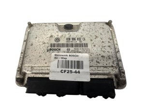 Calculateur ECU Bosch 030906032CG 0261207178  Vw Seat 