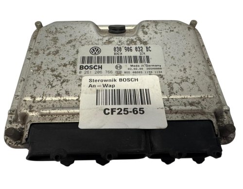 Calculateur ECU Bosch 0261206766 030906032BC Vw Seat