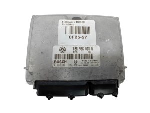 Calculateur ECU 0281001727  038906018N Bosch Volkswagen