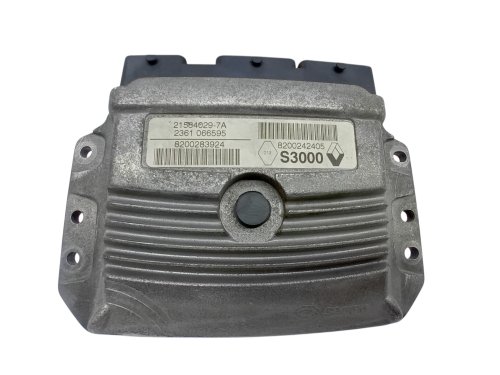 Calculateur 8200283924 8200242405 21584029-7A Renault Sagem