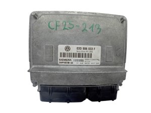 Calculateur 03D906033F 5WP4029802 VW Siemens