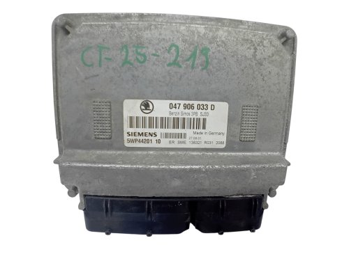 Calculateur 047906033D 5WP4420110 Skoda Siemens