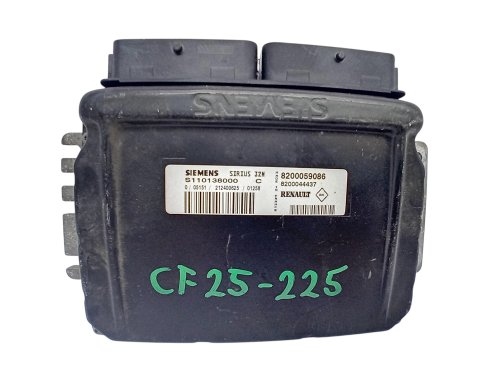 Calculateur S110138000C 8200059086 8200044437  Renault Siemens
