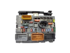 Calculateur Original BSM-R5 Peugeot Citroen 9664706280 