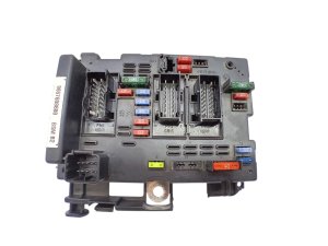 Calculateur BSM 9657608880 Citroen Peugeot