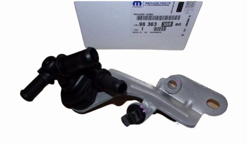 Support de pompe à eau 9836330880 Citroën C5 III 1.2THP Original Neuf