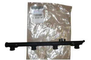 Rampe d'injection 8200601367 Renault 2.0 16V Original Neuf