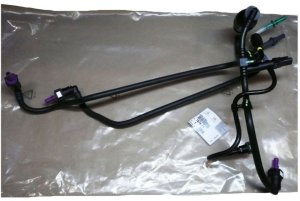Tuyau D’alimentation Carburant 1574T1 Citroen Peugeot 206 307 C2 C3 1.4 HDI