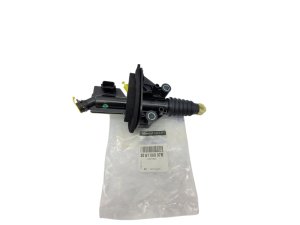 Pompe  d'Embrayage 306106897R Renault Megane IV Original Nouveau