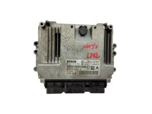 Calculateur 1.6 HDI 0281013872 9664843780 9653958980 Citroën Peugeot