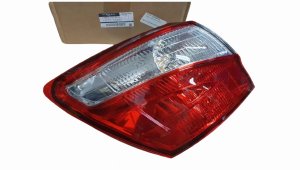 Feu Arrière Gauche 26555BR00A Nissan Qashqai Original Neuf