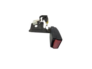 Crochet de ceinture de sécurité arrière 8124609 Citroën C4