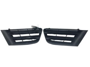 Grille de pare-chocs avant 7701477306 (gauche + droite) Renault Scenic II, hayon élévateur, d'occasion, d'origine