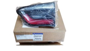 Feu arrière droit K68517556AA Jeep Compass 2017> Original Neuf 