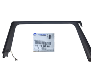 Joint De Fenêtre Gauche Arrière 9811337880 Peugeot 2008 13 - Original