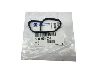 Joint de radiateur d'huile 55568539 Opel Astra J 1.4 Original Neuf